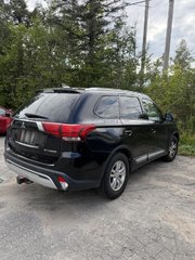 2019 Mitsubishi Outlander SE AWD**JAMAIS ACCIDENTÉ**6 CYL** AIR CLIM**SIÈGES CHAUFFANTS**HITCH** in Montréal, Quebec - 5 - w320h240px