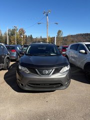 2019 Nissan Qashqai SL AWD**TOIT OUVRANT**CUIR**VOLANT CHAUFFANT**BANCS ÉLECTRIQUES** in Montréal, Quebec - 3 - w320h240px