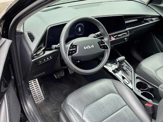 Kia Niro SX HYBRID 2025 à Drummondville, Québec - 2 - w320h240px