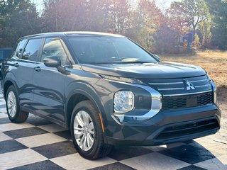 2025 Mitsubishi Outlander ES S-AWC in Kentville, Nova Scotia - 3 - w320h240px