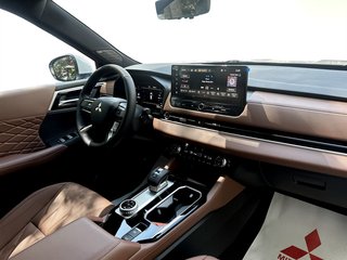 2026 Mitsubishi Outlander GT PREMIUM S-AWC in Kentville, Nova Scotia - 6 - w320h240px