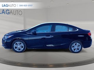 2017 Chevrolet Cruze LT in Lloydminster, Saskatchewan - 5 - w320h240px