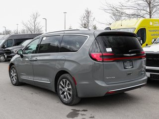 2023 Chrysler Pacifica Hybrid Pinnacle in Ajax, Ontario at Lakeridge Auto Gallery - 4 - w320h240px