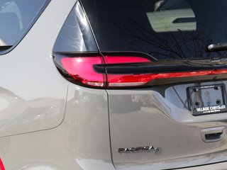 2023 Chrysler Pacifica Touring-L in Ajax, Ontario at Lakeridge Auto Gallery - 6 - w320h240px