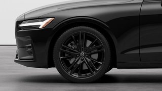 2024 Volvo S60 Plus Black Edition in Ajax, Ontario at Lakeridge Auto Gallery - 4 - w320h240px