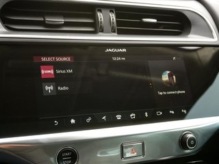 2019 Jaguar I-PACE SE in Ajax, Ontario at Lakeridge Auto Gallery - 6 - w320h240px