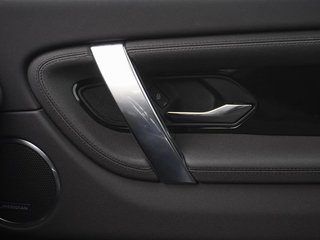 2020 Land Rover DISCOVERY SPORT 246hp S (2) in Ajax, Ontario at Lakeridge Auto Gallery - 4 - w320h240px