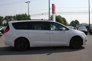 2019 Chrysler Pacifica Touring Plus in Gatineau, Quebec - 6 - w320h240px