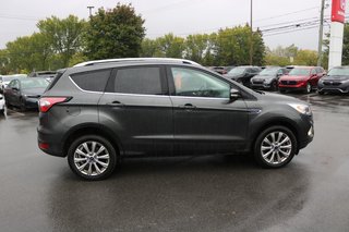 2018 Ford Escape Titanium in Montréal, Quebec - 6 - w320h240px