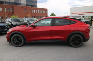 2022 Ford Mustang Mach-E Select | AWD in Gatineau, Quebec - 2 - w320h240px