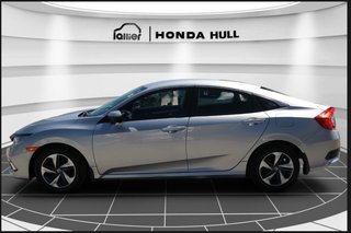 2021 Honda Civic LX in Montréal, Quebec - 2 - w320h240px