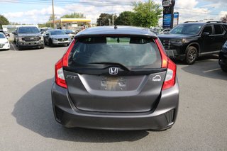 2016 Honda Fit LX in Gatineau, Quebec - 4 - w320h240px