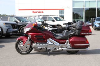 2005 Honda GOLDWING in , Quebec - 2 - w320h240px