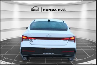 Hyundai Elantra Essential 2025 à Gatineau, Québec - 4 - w320h240px