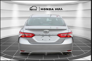 2020 Toyota Camry SE in Gatineau, Quebec - 4 - w320h240px
