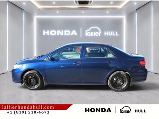 2013 Toyota Corolla CE in Gatineau, Quebec - 2 - w320h240px