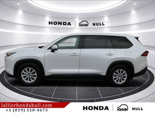 2025 Toyota Grand Highlander XLE in Montréal, Quebec - 2 - w320h240px