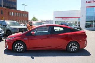 2022 Toyota Prius Prime in Gatineau, Quebec - 2 - w320h240px
