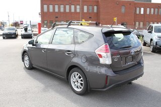 2017 Toyota Prius V in , Quebec - 3 - w320h240px