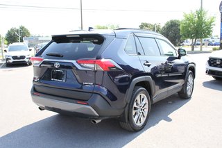 2019 Toyota RAV4 Limited in Gatineau, Quebec - 5 - w320h240px