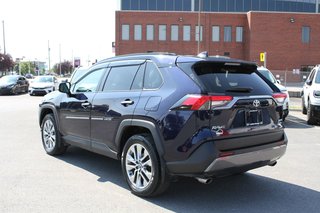 2019 Toyota RAV4 Limited in Gatineau, Quebec - 3 - w320h240px