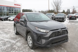 2022 Toyota RAV4 LE in Gatineau, Quebec - 2 - w320h240px