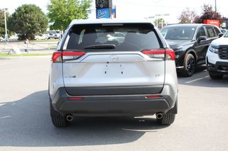 Toyota RAV4 LE | FWD 2022 à , Québec - 4 - w320h240px