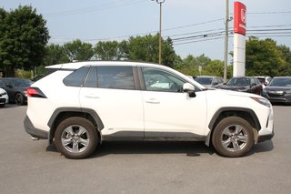 Toyota RAV4 Hybrid XLE 2024 à , Québec - 6 - w320h240px