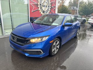 2019  Civic LX in Montréal, Quebec - 2 - w320h240px