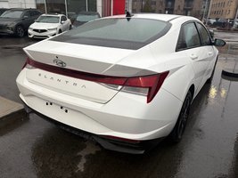 Hyundai Elantra PREFFERRED 2023 à Montréal, Québec - 3 - w320h240px