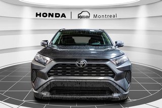 2021 Toyota RAV4 LE in Montréal, Quebec - 2 - w320h240px