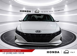 2023 Hyundai Elantra Preferred in Montreal, Quebec - 2 - w320h240px