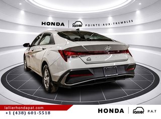 2025 Hyundai Elantra Essential in Montreal, Quebec - 5 - w320h240px