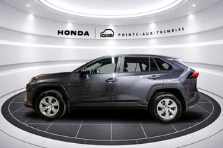 2024 Toyota RAV4 LE in Montréal, Quebec - 4 - w320h240px
