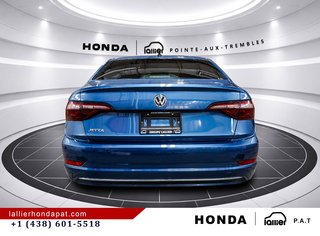 2020 Volkswagen Jetta Highline in Montréal, Quebec - 6 - w320h240px