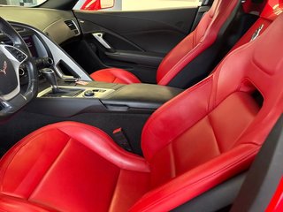 Chevrolet Corvette 1LT 2019 à Lachenaie, Québec - 4 - w320h240px