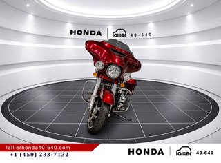 Harley-Davidson Street Glide FLHXS 2016 à Montréal, Québec - 2 - w320h240px