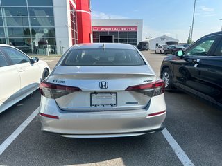 Honda Civic Sedan Hybrid TAUX A PARTIR DE 2.99% 4.8l DE MOYENNE 2025 à , Québec - 5 - w320h240px