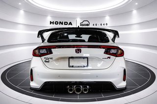 Honda Civic Type R  2025 à Montréal, Québec - 6 - w320h240px