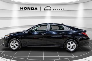 Hyundai Elantra Essential 2021 à , Québec - 4 - w320h240px