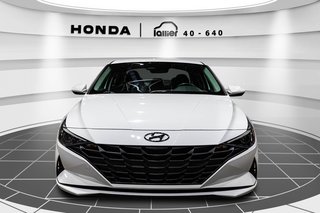 Hyundai Elantra Essential 2021 à Lachenaie, Québec - 2 - w320h240px