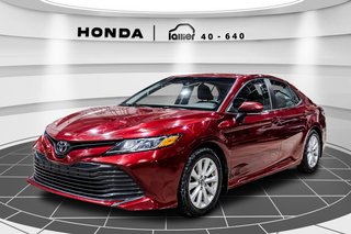 2019 Toyota Camry LE in Lachenaie, Quebec - 3 - w320h240px