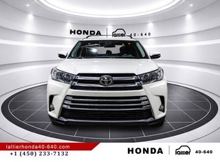 2019 Toyota Highlander XLE in Montréal, Quebec - 2 - w320h240px