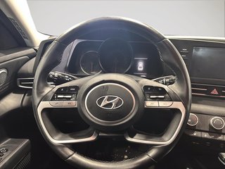 2021 Hyundai Elantra Preferred in Montréal, Quebec - 4 - w320h240px