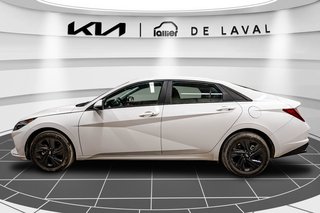 2023 Hyundai Elantra Preferred in Montréal, Quebec - 6 - w320h240px