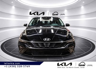 Hyundai Elantra Luxury 2025 à Montréal, Québec - 2 - w320h240px