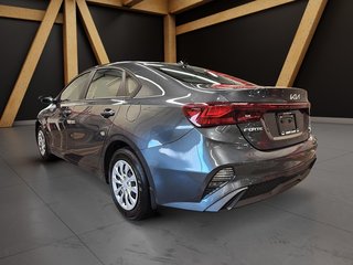 Kia Forte LX 2022 à , Québec - 3 - w320h240px