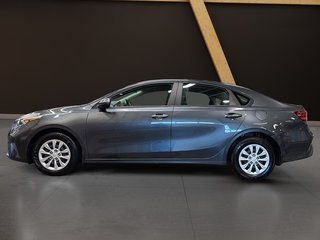 Kia Forte LX 2022 à , Québec - 2 - w320h240px