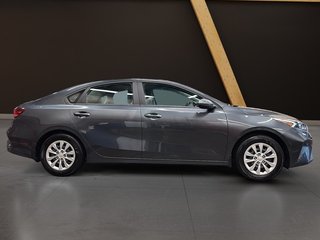 Kia Forte LX 2022 à , Québec - 6 - w320h240px