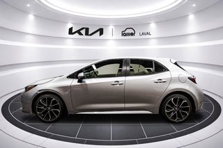 2019 Toyota Corolla Hatchback SE in Montréal, Quebec - 6 - w320h240px